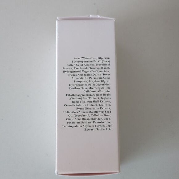Joanna Vargas Magic Serum Soothe & Strengthen - Picture 6 of 7
